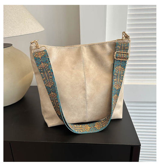 Isla - Vegan Leather Embroidered Bucket Bag - Samberule