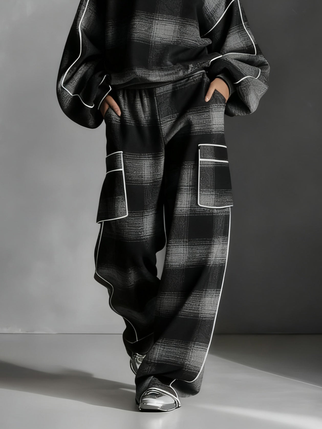 Black and Gray Plaid Color-blocked Sweatshirt and Casual Pants Two-piece set
