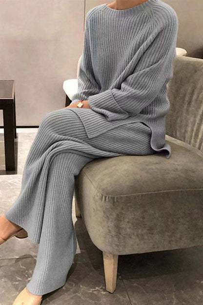 Long-sleeved solid color knitted casual sweater two-piece