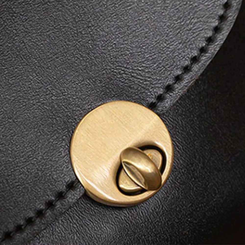 Diana - Vegan Leather Structured Handbag - Samberule