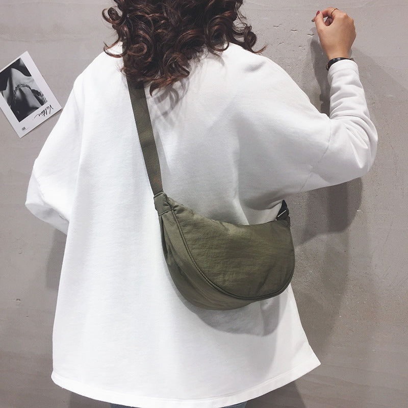 Nevaeh - Crescent Crossbody Bag - Samberule