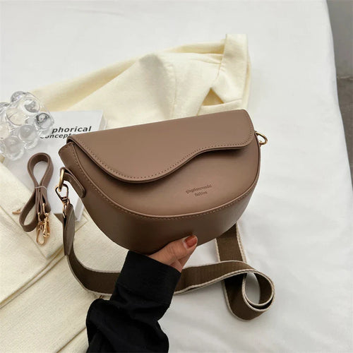 Emma - Vegan Leather Curved Flap Crossbody Bag - Samberule