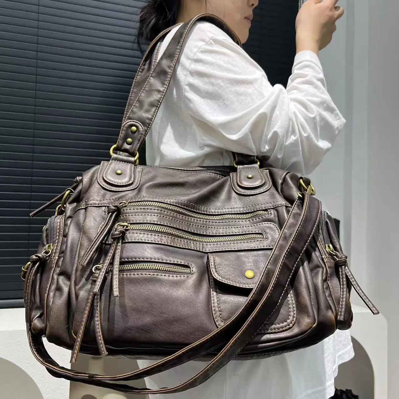 Brenda - Vegan Leather Shoulder Satchel Bag - Samberule