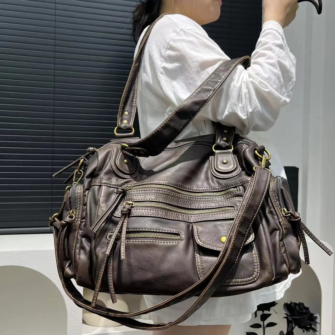 Brenda - Vegan Leather Shoulder Satchel Bag - Samberule