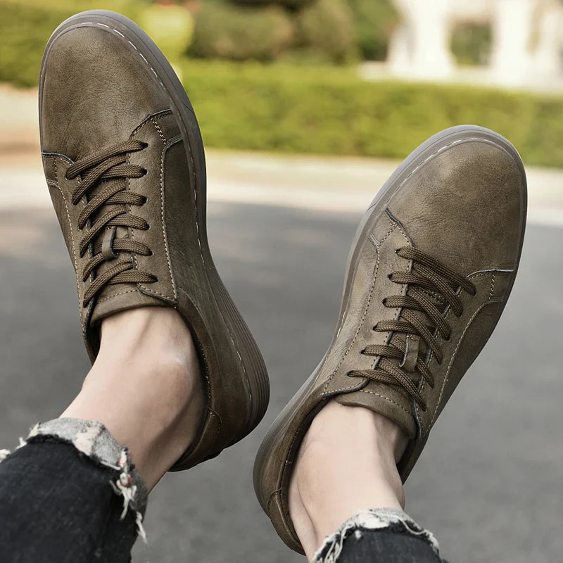 Callide™ Leather Sneaker