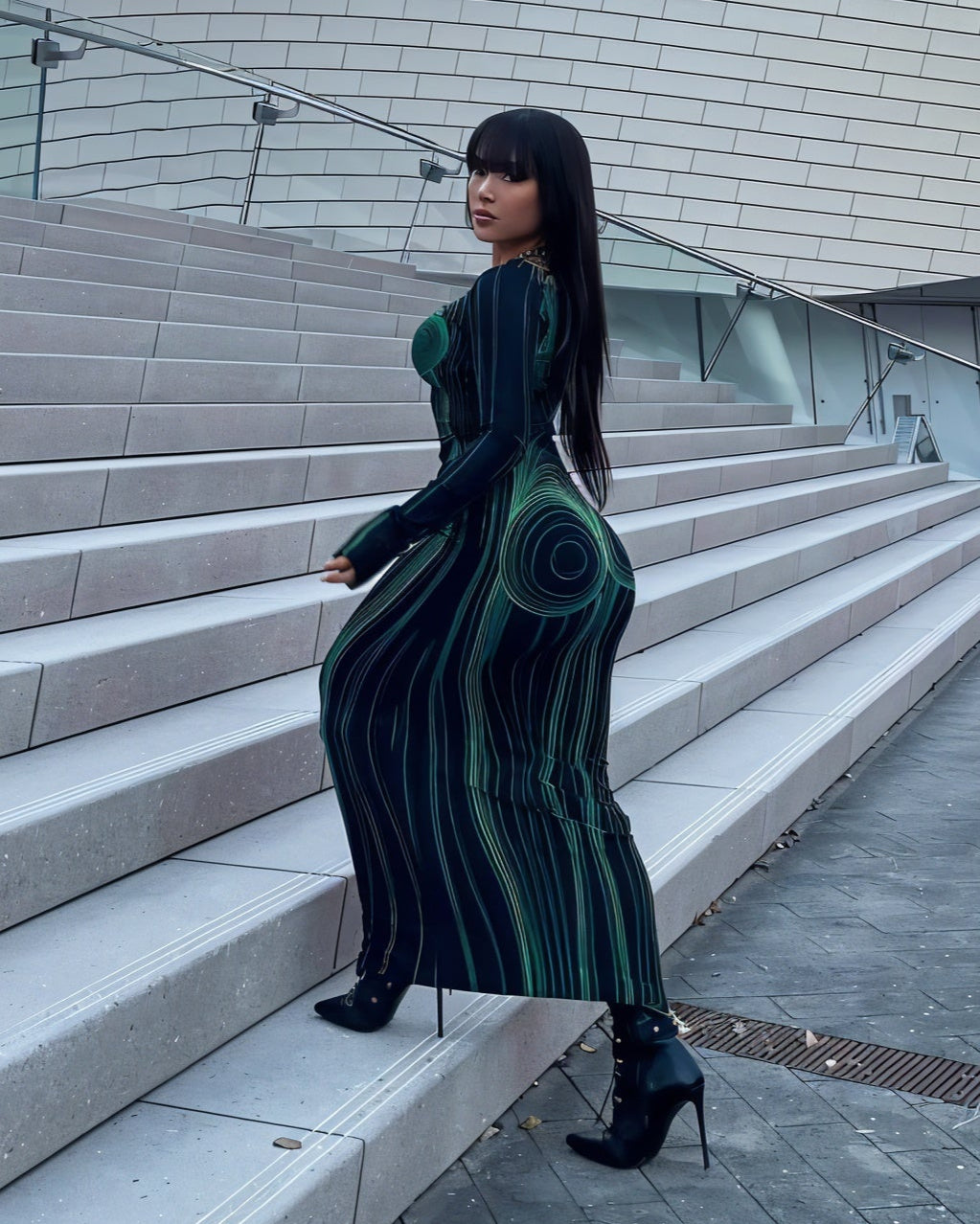 CARLA Backless Slim Round Neck Maxi Dress