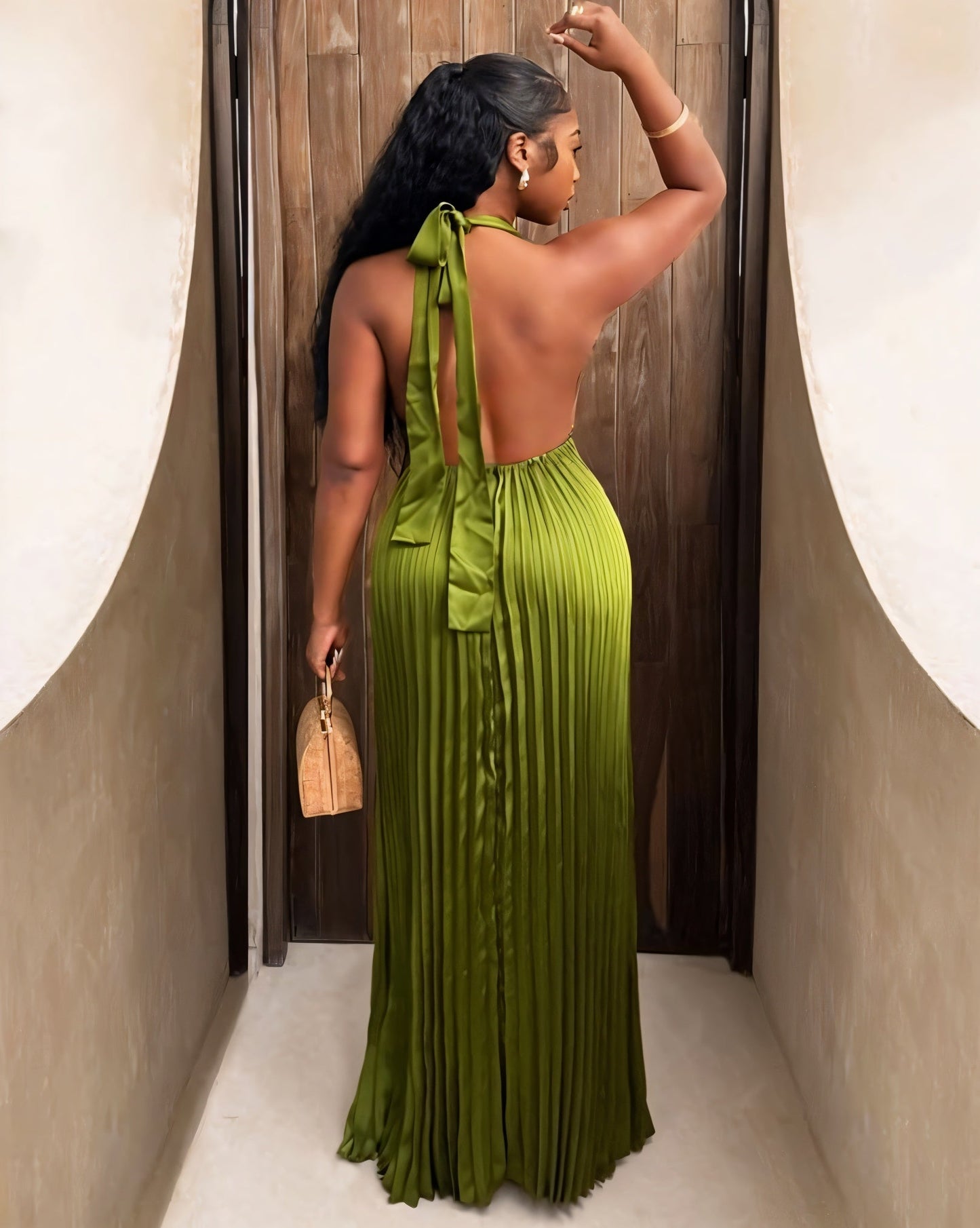 ADRIANA V-Neck Backless Pleated Maxi Dress